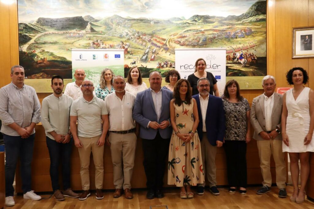 El Grupo de Acción Local Campos de Hellín asiste a la presentación regional del proyecto “Ponte en su lugar”, que ya ha llegado a más de 400 jóvenes del medio rural