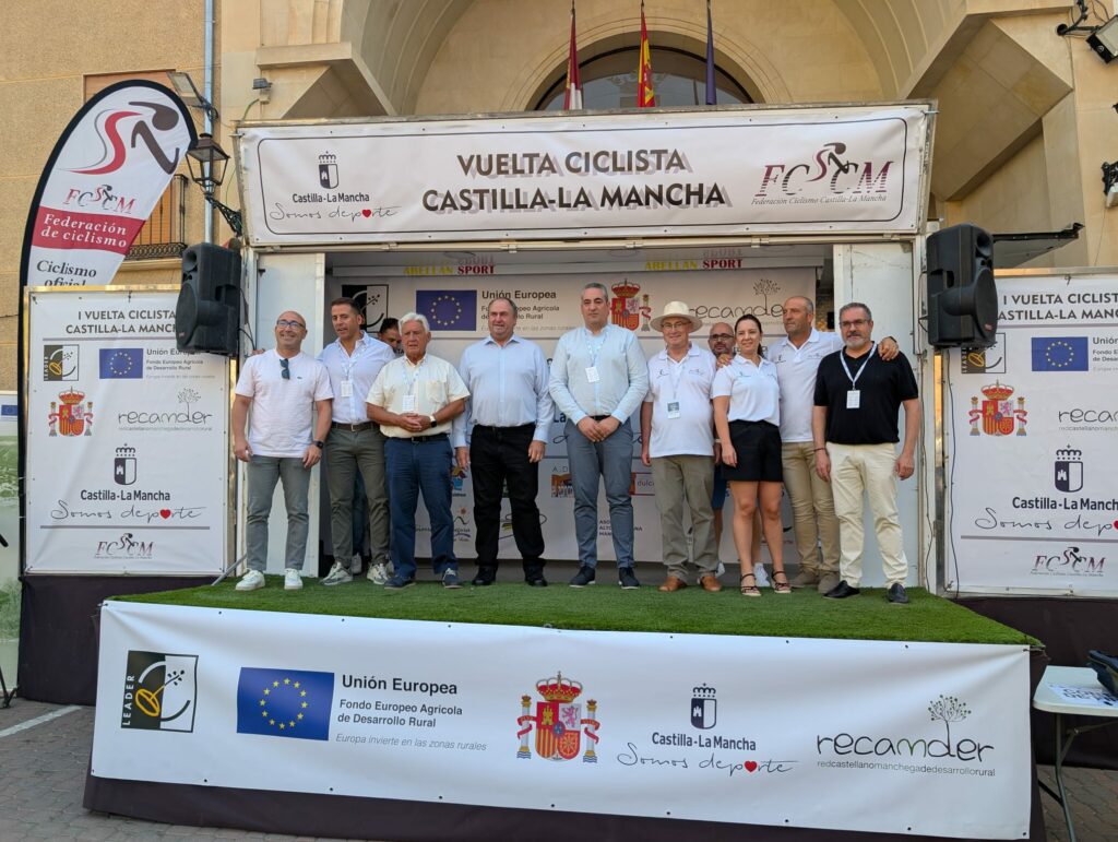 La I Vuelta Ciclista Castilla-La Mancha Leader arranca en Ontur con el respaldo institucional y el compromiso del Grupo de Acción Local Campos de Hellín
