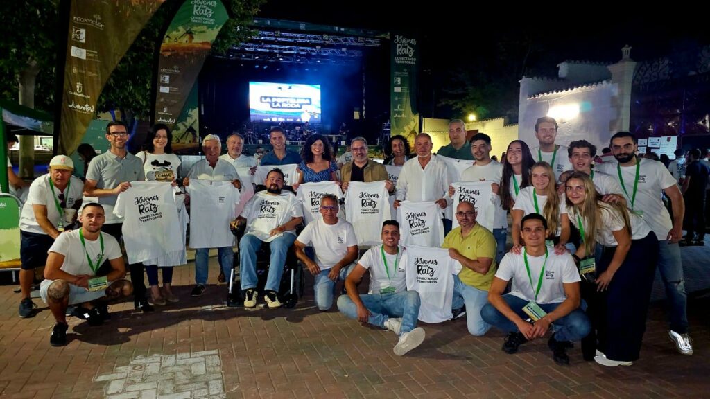 Jóvenes con Raíz