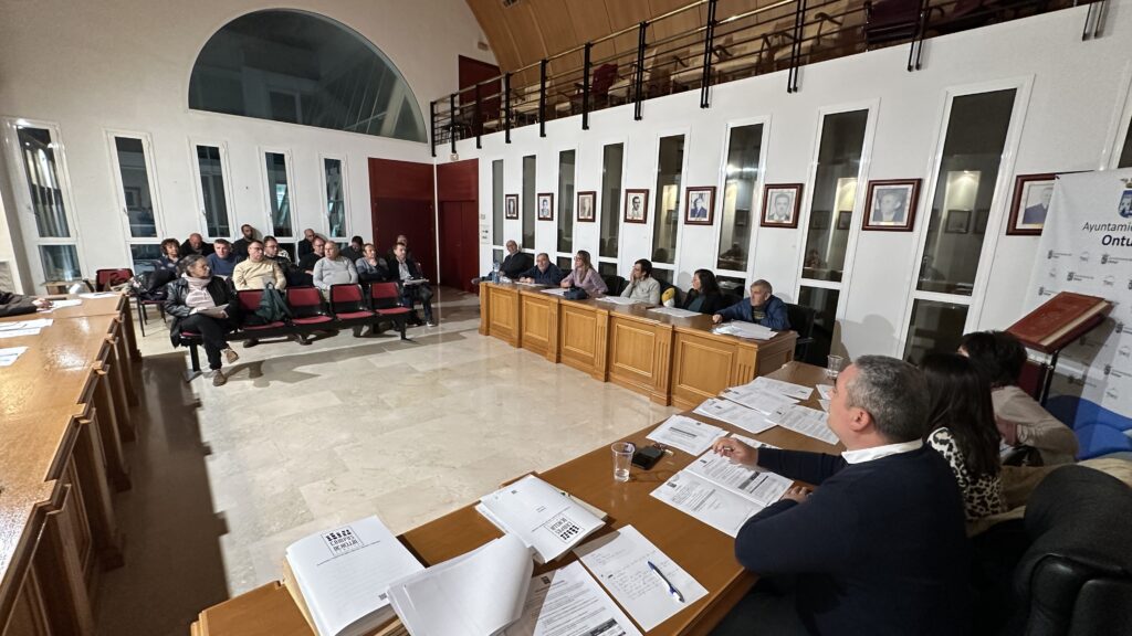 El Grupo de Acción Local Campos de Hellín celebra en Ontur su Junta Directiva y Asamblea General y aprueba elaborar una declaración institucional de rechazo al proyecto de planta de residuos en Fuente-Álamo