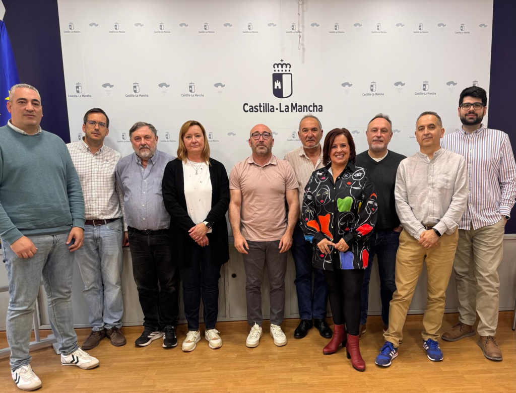 Campos de Hellín se reúne con la Delegación de Agricultura para coordinar el impulso de los fondos LEADER en la provincia
